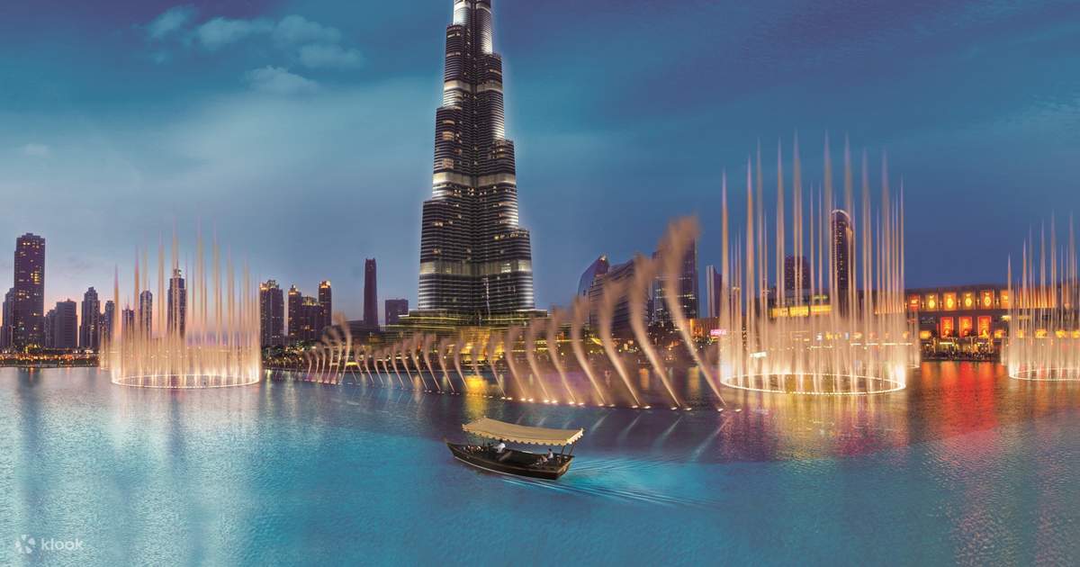 Dubai Fountain Lake Ride: 17h45 – 23h30