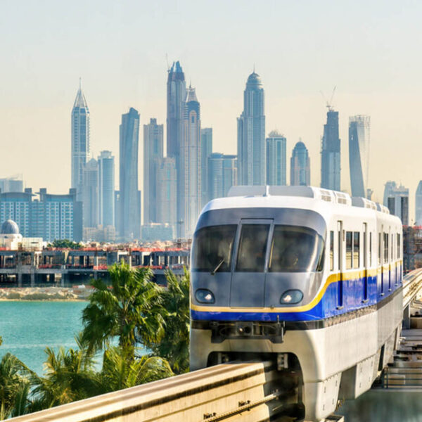 One-way Mono Rail (Gateway to Nakheel Mall)